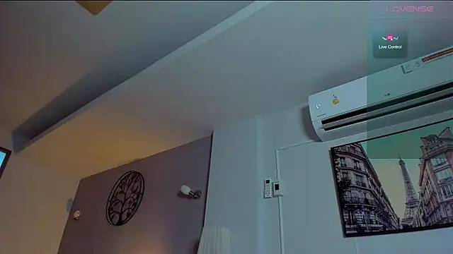 Snapshot of Samuel_Andrew chatting on February 21, 8:27 am Samuel Andrew online show from February 21, 8:27 am