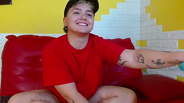 isabeautyx19 online show from March 11, 4:08 am