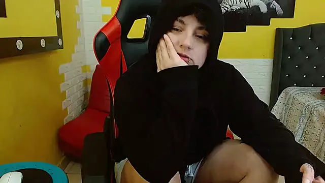 isabeautyx19 online show from December 5, 1:49 am