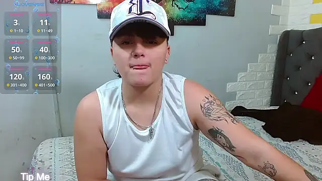 Snapshot of isabeautyx19 chatting on February 5, 2:40 am isabeautyx19 online show from February 5, 2:40 am