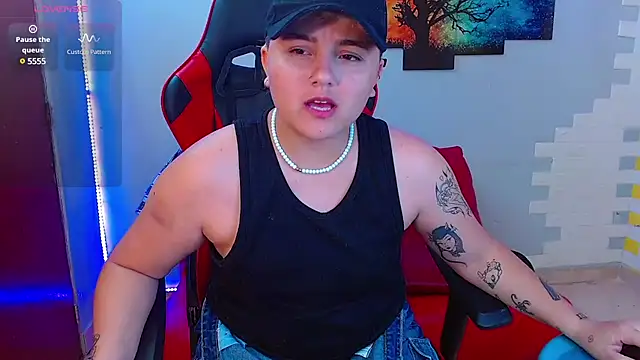 isabeautyx19 online show from March 6, 3:46 am