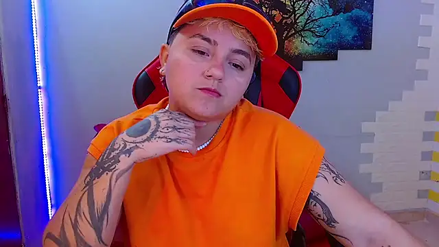 isabeautyx19 online show from March 7, 3:08 am