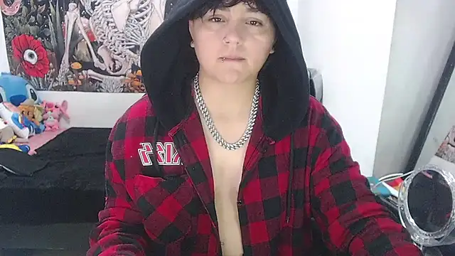 isabeautyx19 online show from March 9, 12:25 am