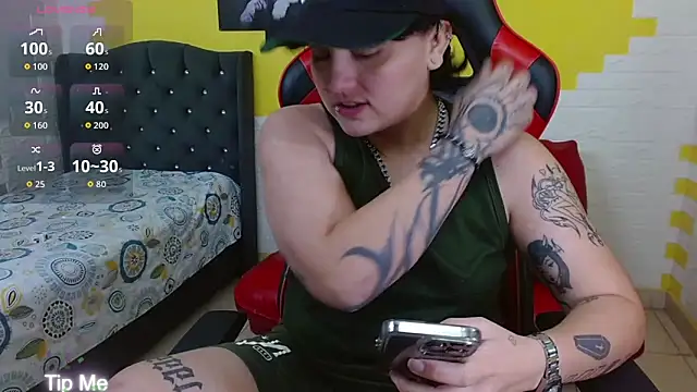 isabeautyx19 online show from March 11, 3:00 am