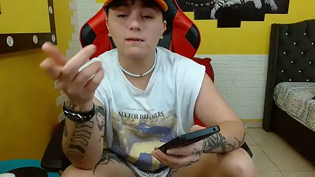 isabeautyx19 online show from November 22, 3:38 am