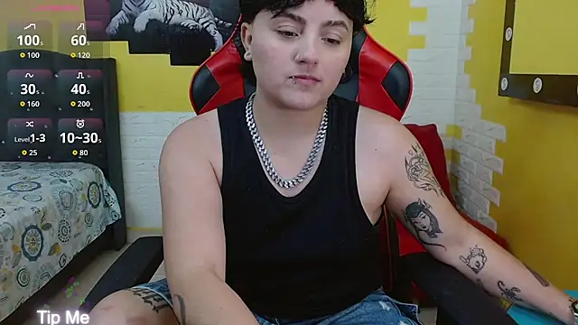 isabeautyx19 online show from March 13, 2:16 am