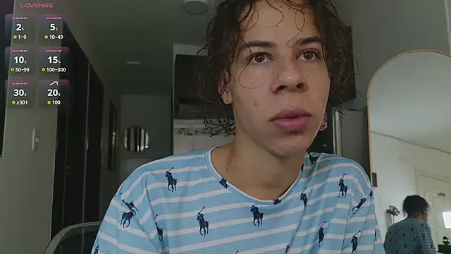 grey   27 online show from April 5, 11:39 am