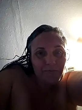 Snapshot of stellaquinn1775 chatting on October 6, 4:52 pm stellaquinn1775 online show from October 6, 4:52 pm