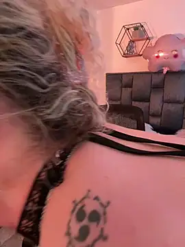 Bonnie vega online show from March 14, 9:10 pm