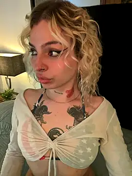 Bonnie vega online show from November 8, 8:45 pm