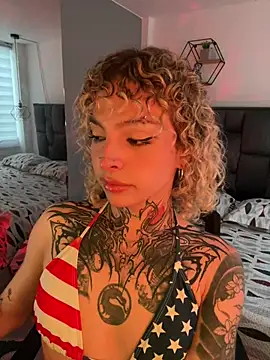 Snapshot of Bonnie_vega chatting on July 17, 9:45 pm Bonnie vega online show from July 17, 9:45 pm