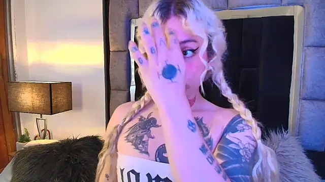 Bonnie vega online show from March 19, 7:06 pm