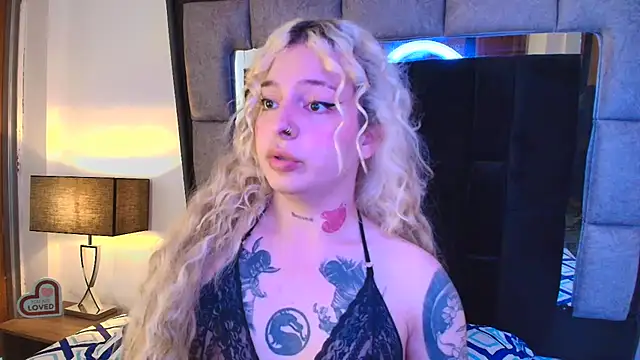 Bonnie vega online show from February 18, 7:52 pm