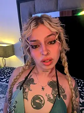 Bonnie vega online show from September 21, 9:20 pm