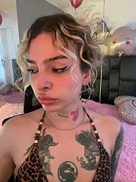 Bonnie vega online show from February 8, 9:01 pm