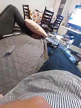 mia69x online show from October 17, 7:59 pm