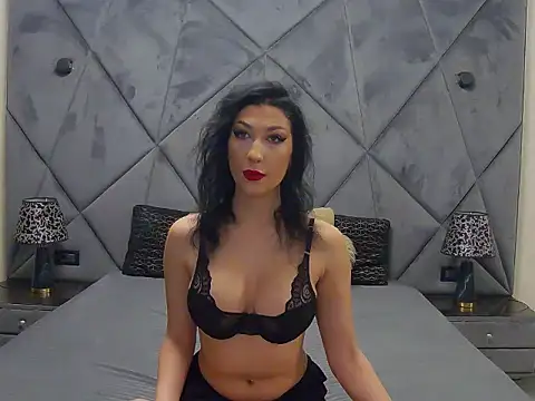 Scarlett Charm online show from December 3, 4:11 pm