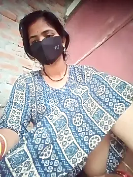 Snapshot of Mamta_Chaterjee chatting on November 4, 12:58 am Mamta Chaterjee online show from November 4, 12:58 am