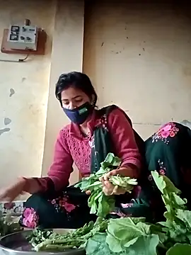 Snapshot of Mamta_Chaterjee chatting on October 29, 1:48 am Mamta Chaterjee online show from October 29, 1:48 am