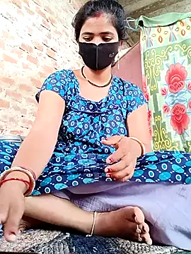 Snapshot of Mamta_Chaterjee chatting on July 11, 2:01 am Mamta Chaterjee online show from July 11, 2:01 am