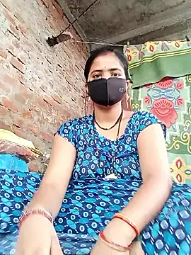Snapshot of Mamta_Chaterjee chatting on June 23, 1:14 am Mamta Chaterjee online show from June 23, 1:14 am