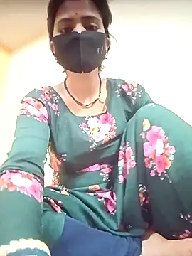 Snapshot of Mamta_Chaterjee chatting on October 24, 1:59 am Mamta Chaterjee online show from October 24, 1:59 am