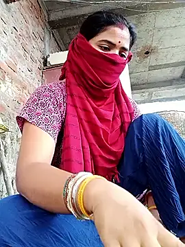 Snapshot of Mamta_Chaterjee chatting on June 16, 1:16 am Mamta Chaterjee online show from June 16, 1:16 am