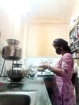 Mamta Chaterjee online show from March 17, 1:08 am