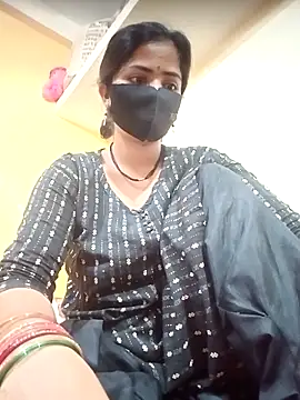 Snapshot of Mamta_Chaterjee chatting on October 16, 1:58 am Mamta Chaterjee online show from October 16, 1:58 am