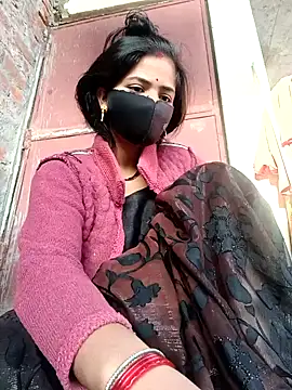 Snapshot of Mamta_Chaterjee chatting on December 20, 2:03 am Mamta Chaterjee online show from December 20, 2:03 am