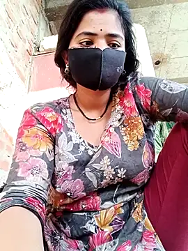 Mamta Chaterjee online show from April 5, 1:45 am