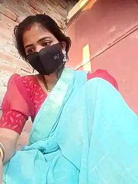 Snapshot of Mamta_Chaterjee chatting on November 7, 1:43 am Mamta Chaterjee online show from November 7, 1:43 am