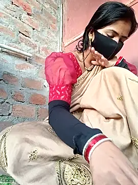 Snapshot of Mamta_Chaterjee chatting on December 14, 1:34 am Mamta Chaterjee online show from December 14, 1:34 am