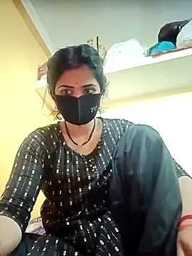 Snapshot of Mamta_Chaterjee chatting on March 8, 9:50 am Mamta Chaterjee online show from March 8, 9:50 am