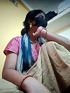 Snapshot of Mamta_Chaterjee chatting on March 18, 3:12 am Mamta Chaterjee online show from March 18, 3:12 am