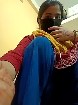 Snapshot of Mamta_Chaterjee chatting on February 21, 3:34 am Mamta Chaterjee online show from February 21, 3:34 am