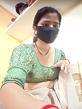 Snapshot of Mamta_Chaterjee chatting on September 15, 2:12 am Mamta Chaterjee online show from September 15, 2:12 am