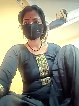 Snapshot of Mamta_Chaterjee chatting on March 6, 3:24 am Mamta Chaterjee online show from March 6, 3:24 am