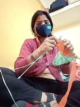 Snapshot of Mamta_Chaterjee chatting on January 10, 2:34 pm Mamta Chaterjee online show from January 10, 2:34 pm