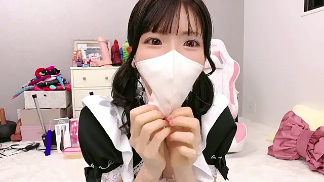 Snapshot of -minami- chatting on April 24, 12:07 pm -minami- online show from April 24, 12:07 pm