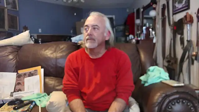 Snapshot of PincheDave4u chatting on January 23, 10:22 pm PincheDave4u online show from January 23, 10:22 pm