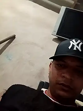 yoryisexi online show from September 18, 3:31 am