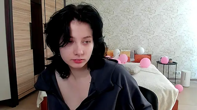 JulisSweet online show from March 9, 10:52 am