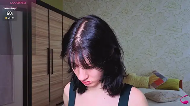 JulisSweet online show from November 20, 7:53 am