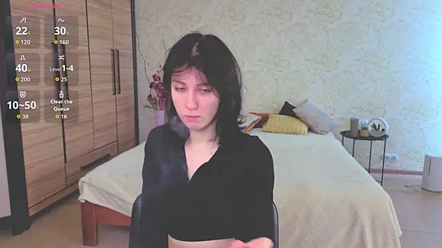 JulisSweet online show from October 3, 6:48 am