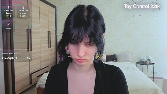 JulisSweet online show from May 16, 7:18 am
