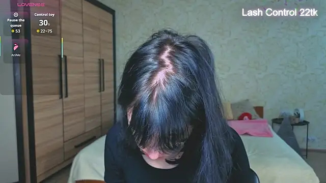 JulisSweet online show from March 20, 7:31 am