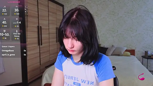 JulisSweet online show from October 24, 7:07 am