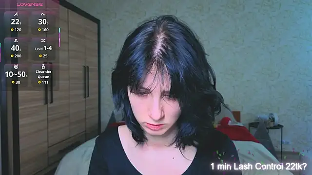 JulisSweet online show from March 17, 8:39 am