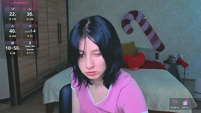 JulisSweet online show from February 7, 8:33 am